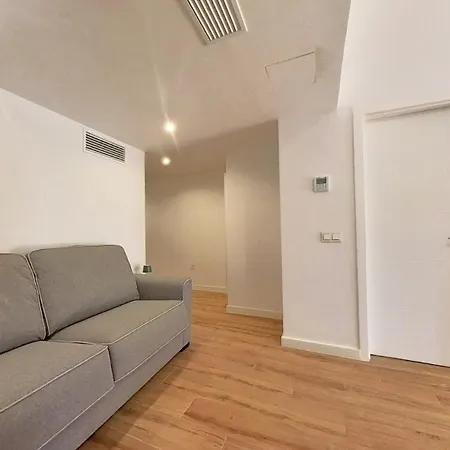 Apartmán Myhome Urban Apartments-air Conditioning-city Center *