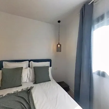 Myhome Urban Apartments-air Conditioning-city Center Apartment *