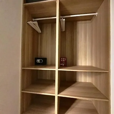 Apartment Myhome Urban Apartments-air Conditioning-city Center *