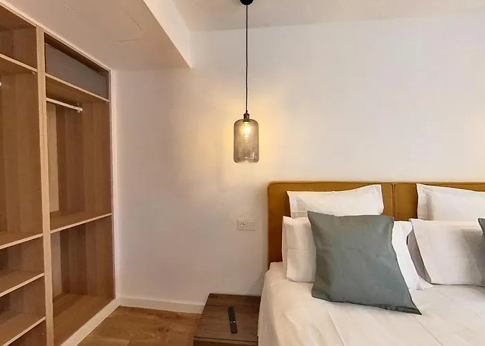 Apartmán Myhome Urban Apartments-air Conditioning-city Center *