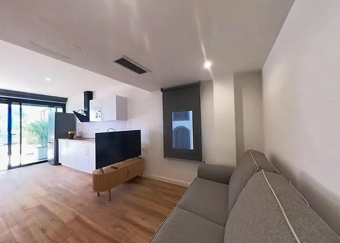 Myhome Urban Apartments-air Conditioning-city Center Apartmán