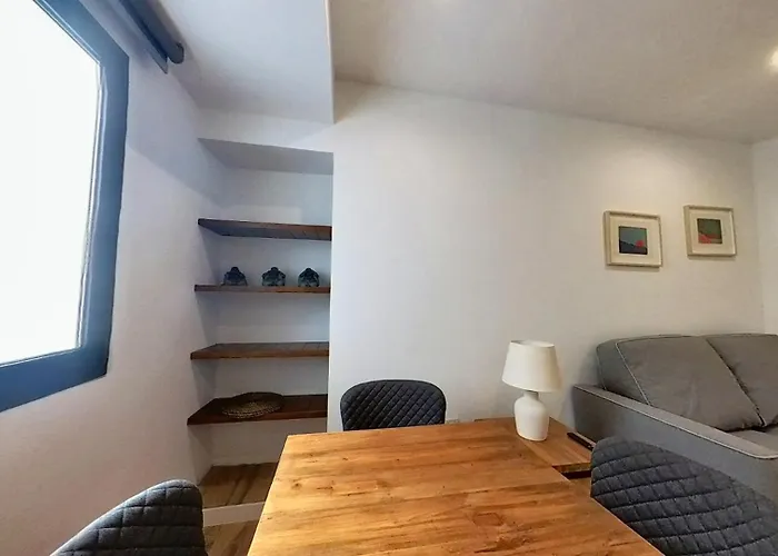 Myhome Urban Apartments-air Conditioning-city Center Apartmán