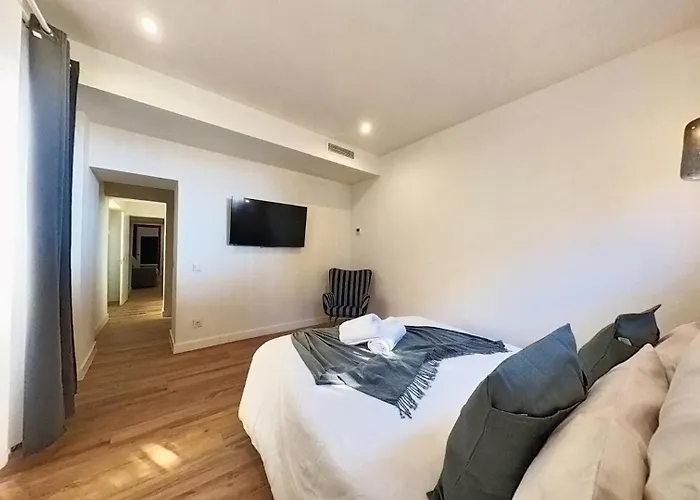 Myhome Urban Apartments-air Conditioning-city Center *